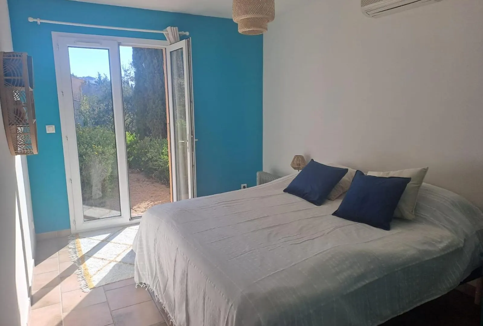 Magnifique Villa Avec Piscine Cadenet France