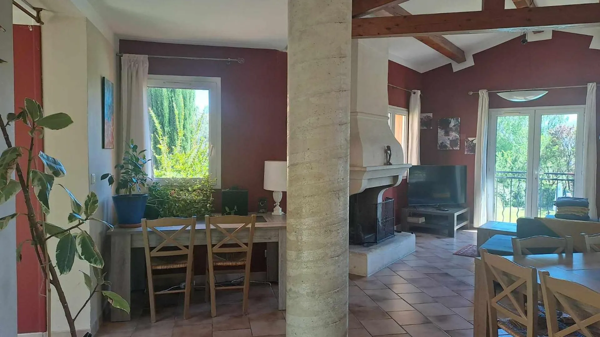 Magnifique Villa Avec Piscine Cadenet