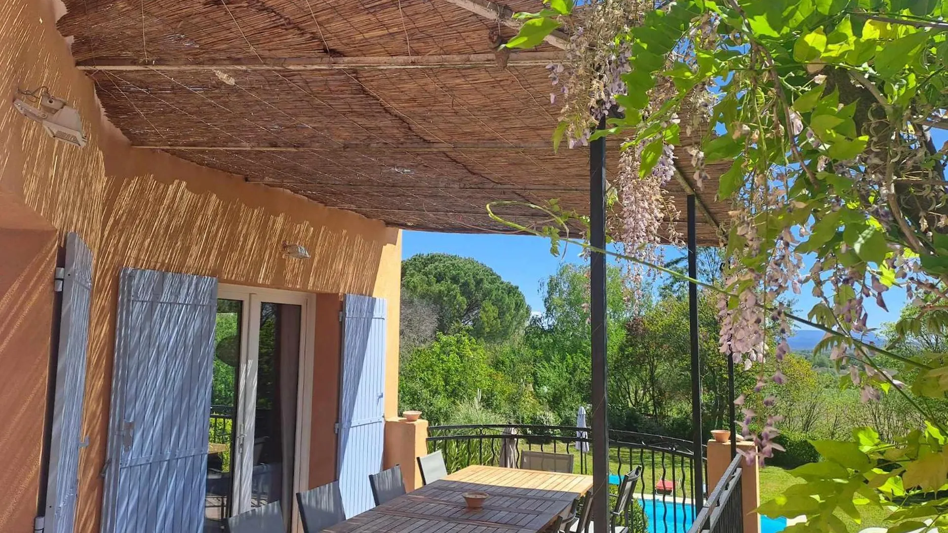 Magnifique Villa Avec Piscine Cadenet 0*,