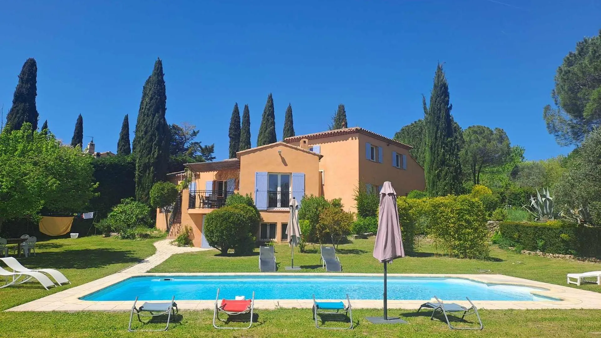 Magnifique Villa Avec Piscine Cadenet